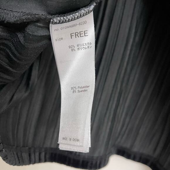 Moussy Daydream Nation Embroidered Velvet Velour Cropped Blouse Black One Size - Picture 4 of 5